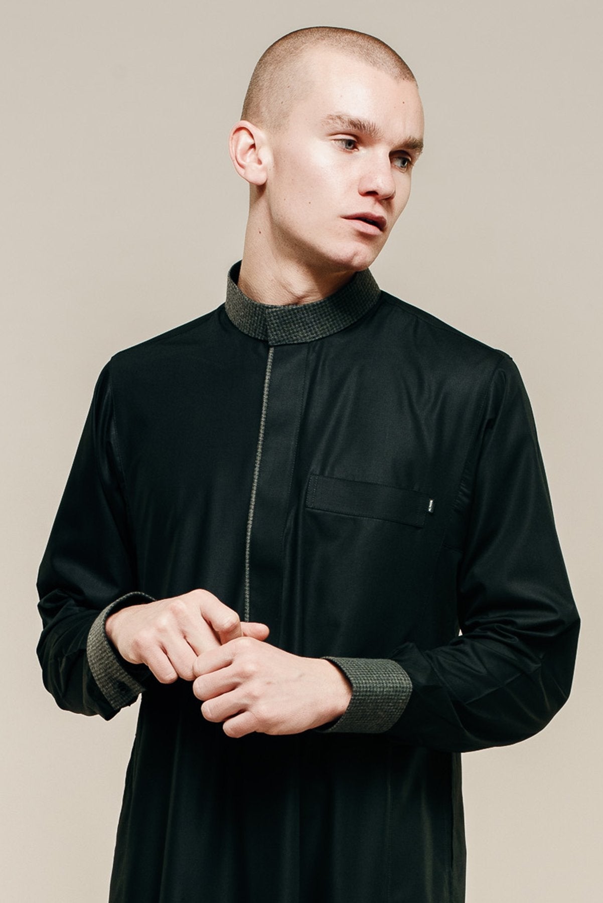 Finding The Right Mens Thawb Clothing - CAVE