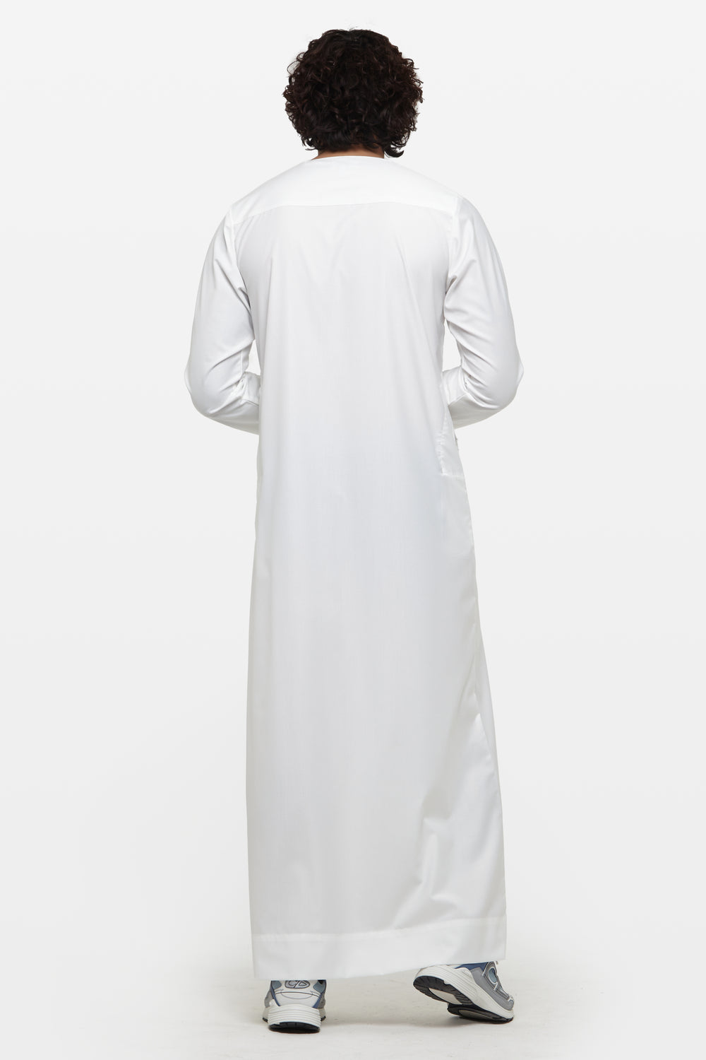 Off White Heavy Emirati Thobe - CAVE