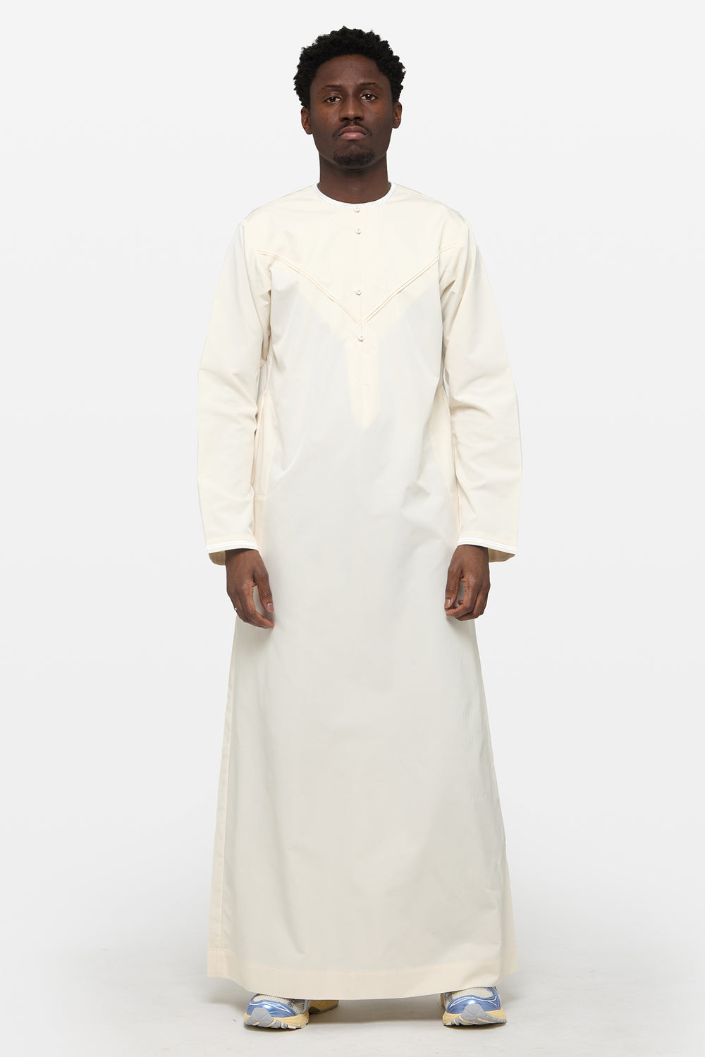 Pearled Ivory & White Emirati Thobe