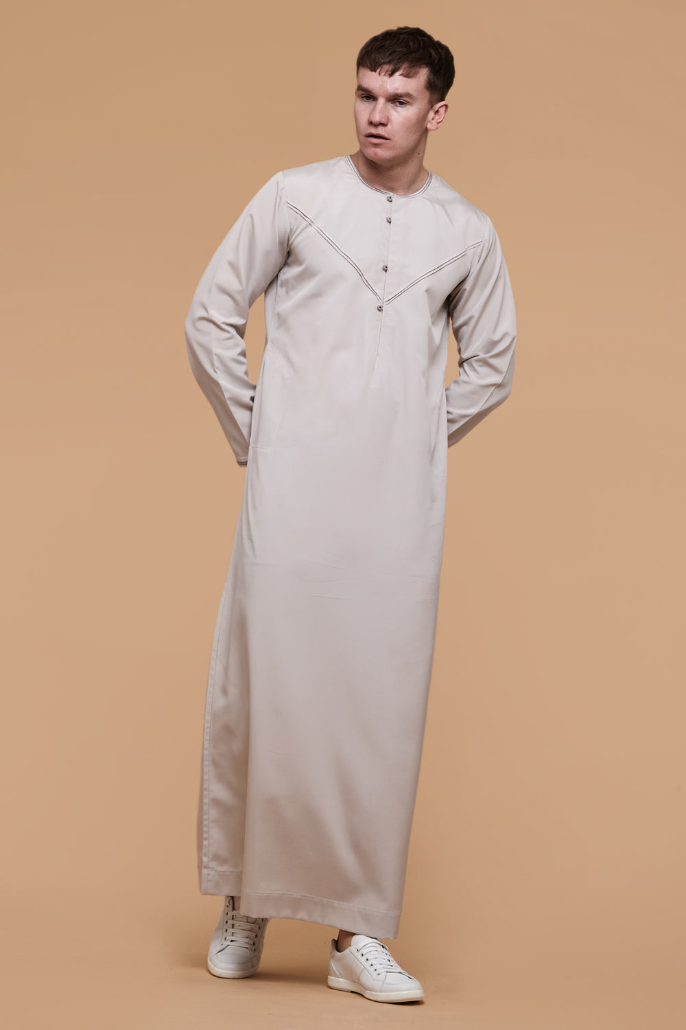 Wind Grey Emirati Thobe - CAVE