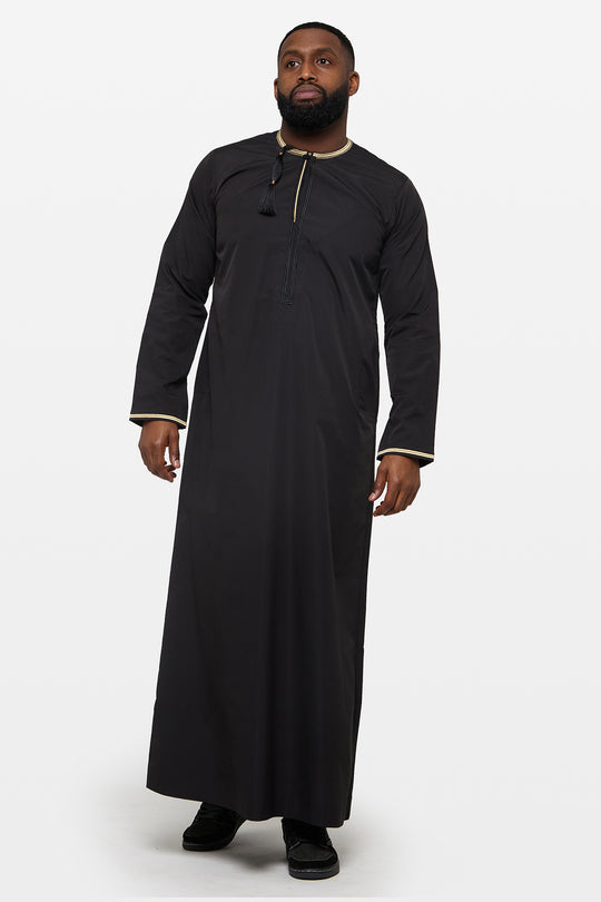 Black & Gold Omani Thobe - CAVE