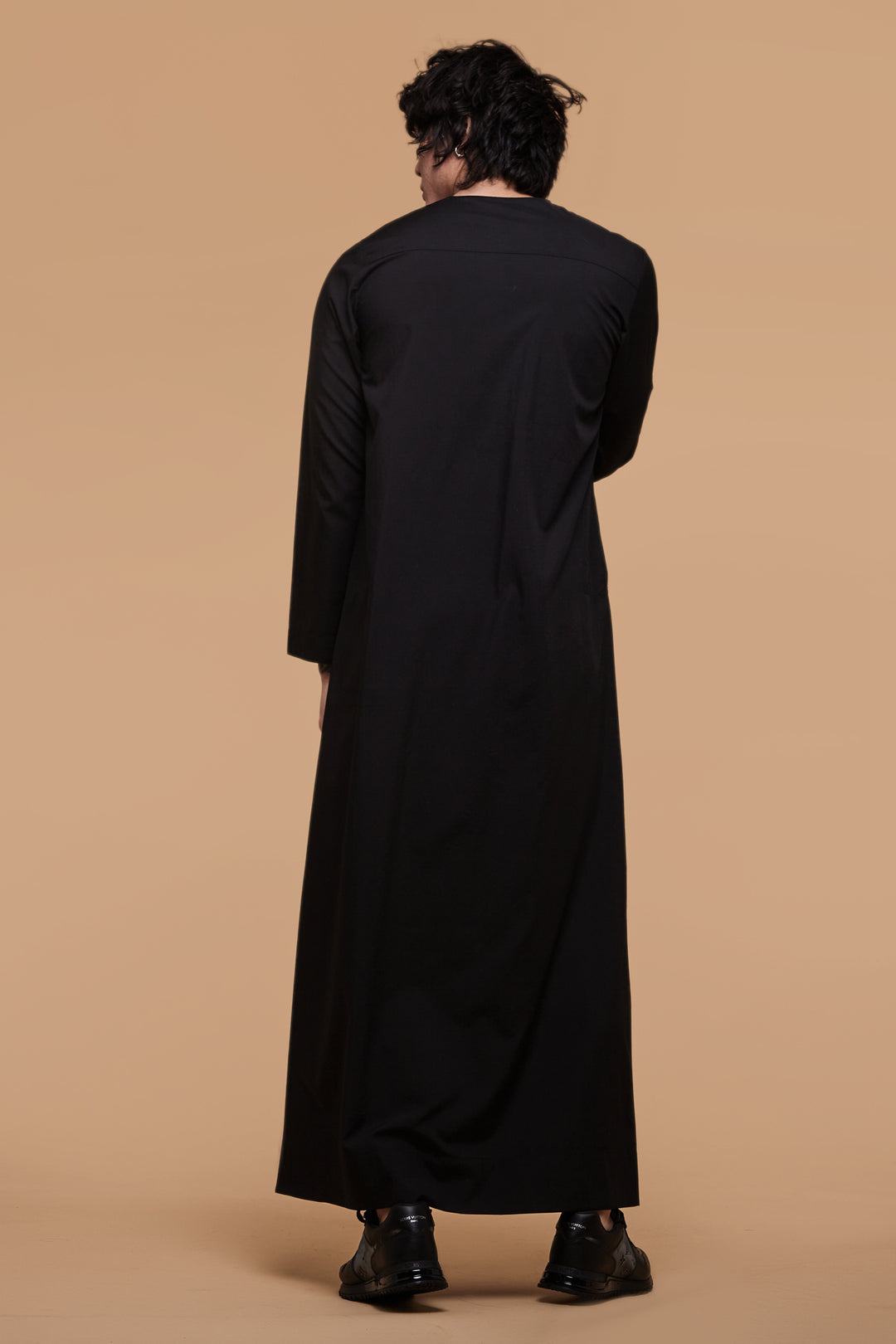 Jet Black Emirati Thobe