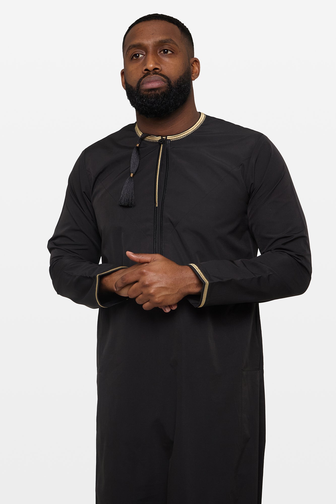 Black & Gold Omani Thobe - CAVE