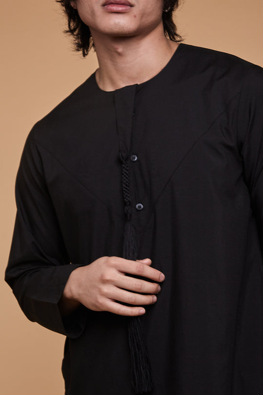 Jet Black Emirati Thobe