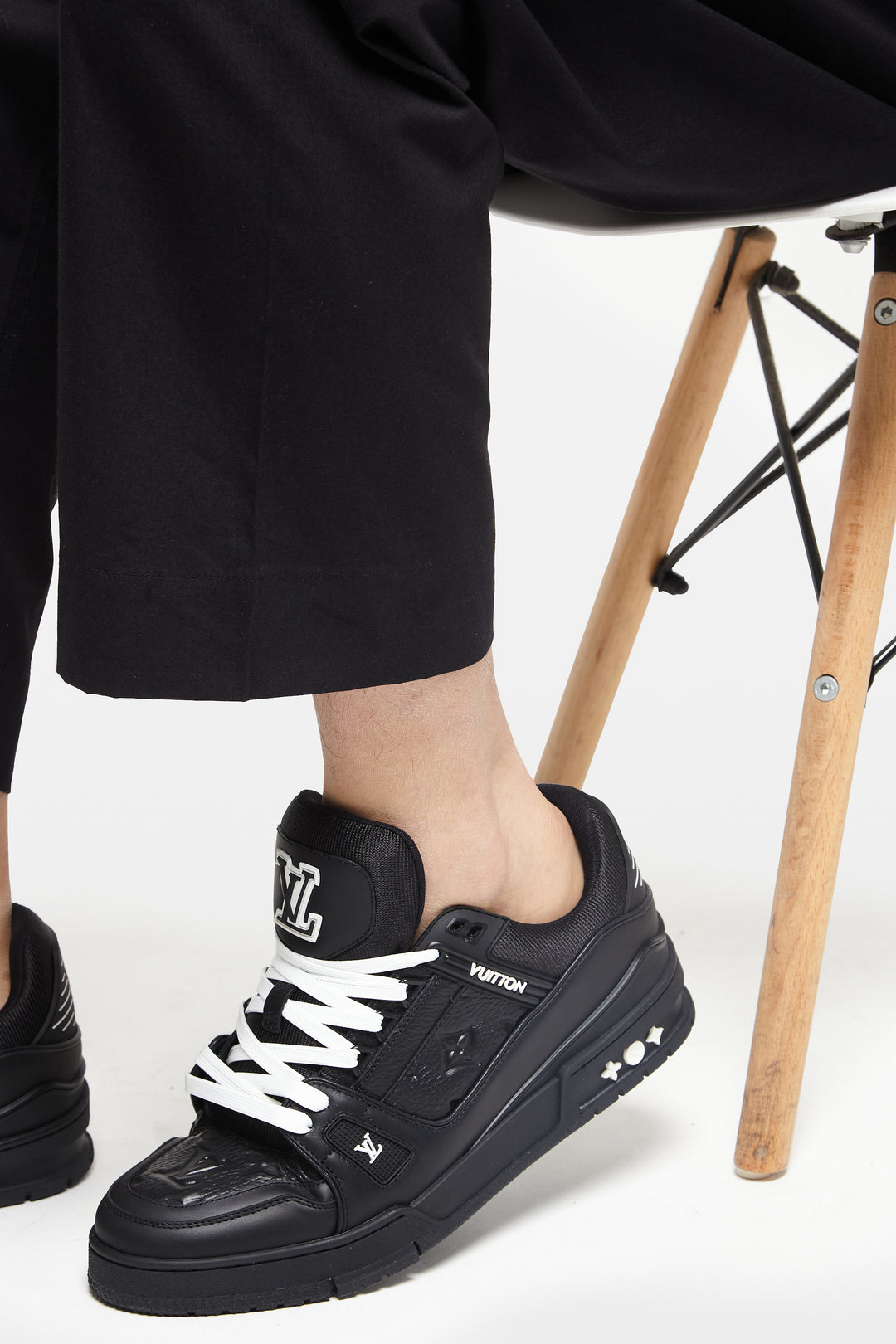 Jet Black Wide-Leg Elasticated Cotton Trousers