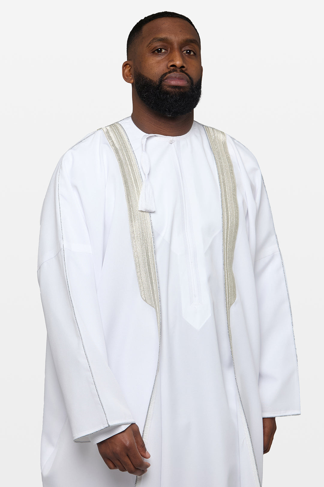 White & Silver Heavy Kuwaiti Bisht - CAVE
