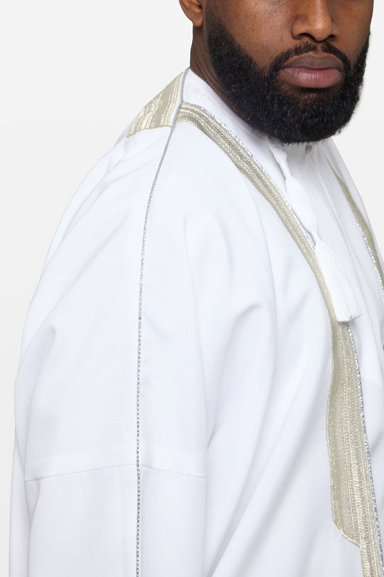 White & Silver Heavy Kuwaiti Bisht - CAVE