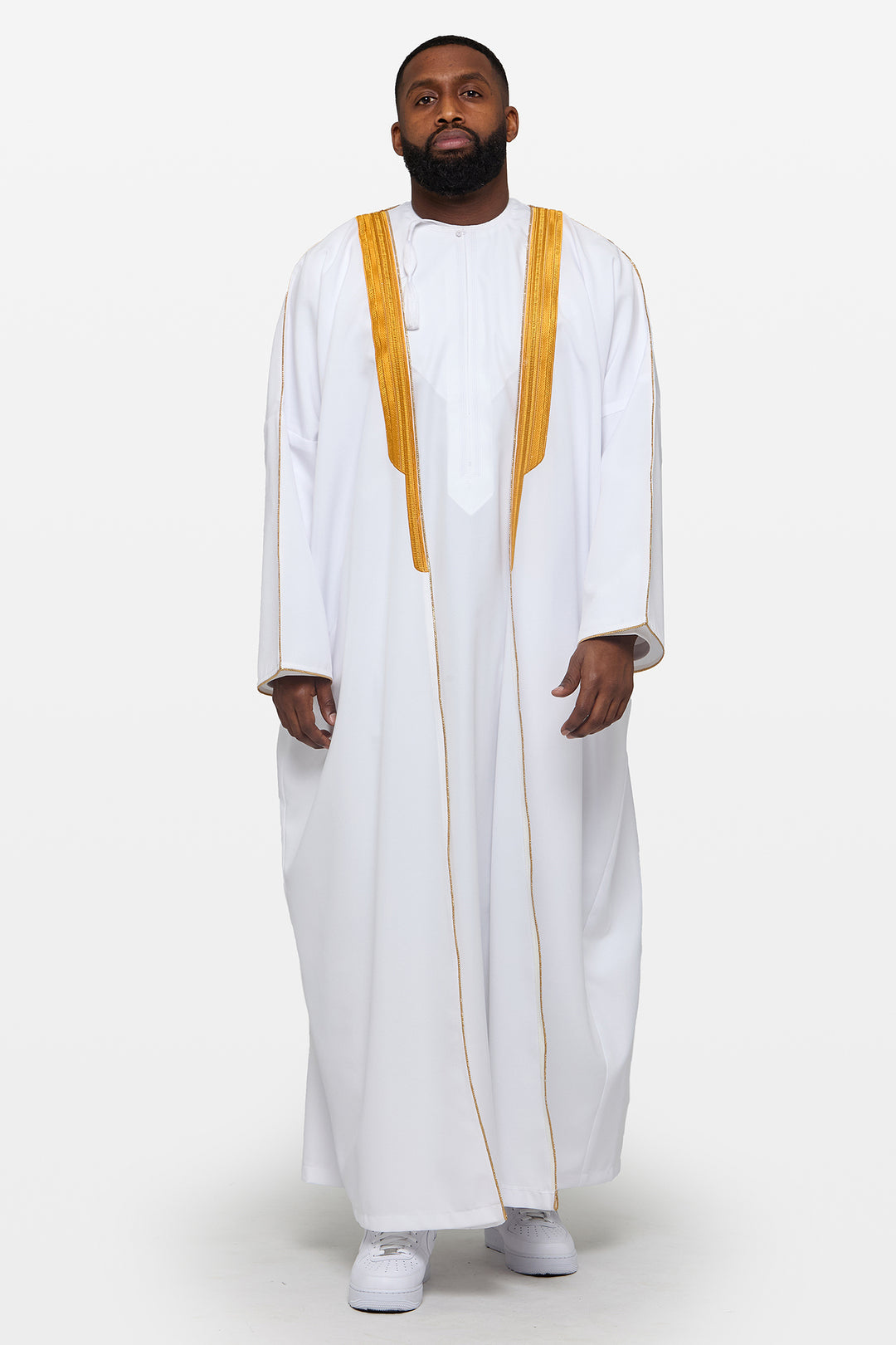 White & Gold Heavy Kuwaiti Bisht - CAVE