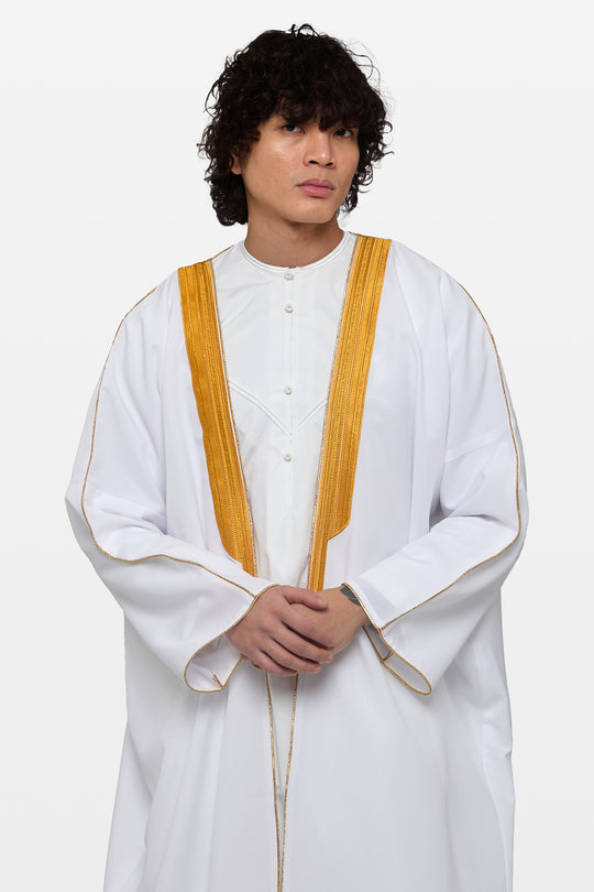 White & Gold Heavy Kuwaiti Bisht - CAVE
