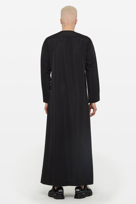 All Black Emirati Thobe