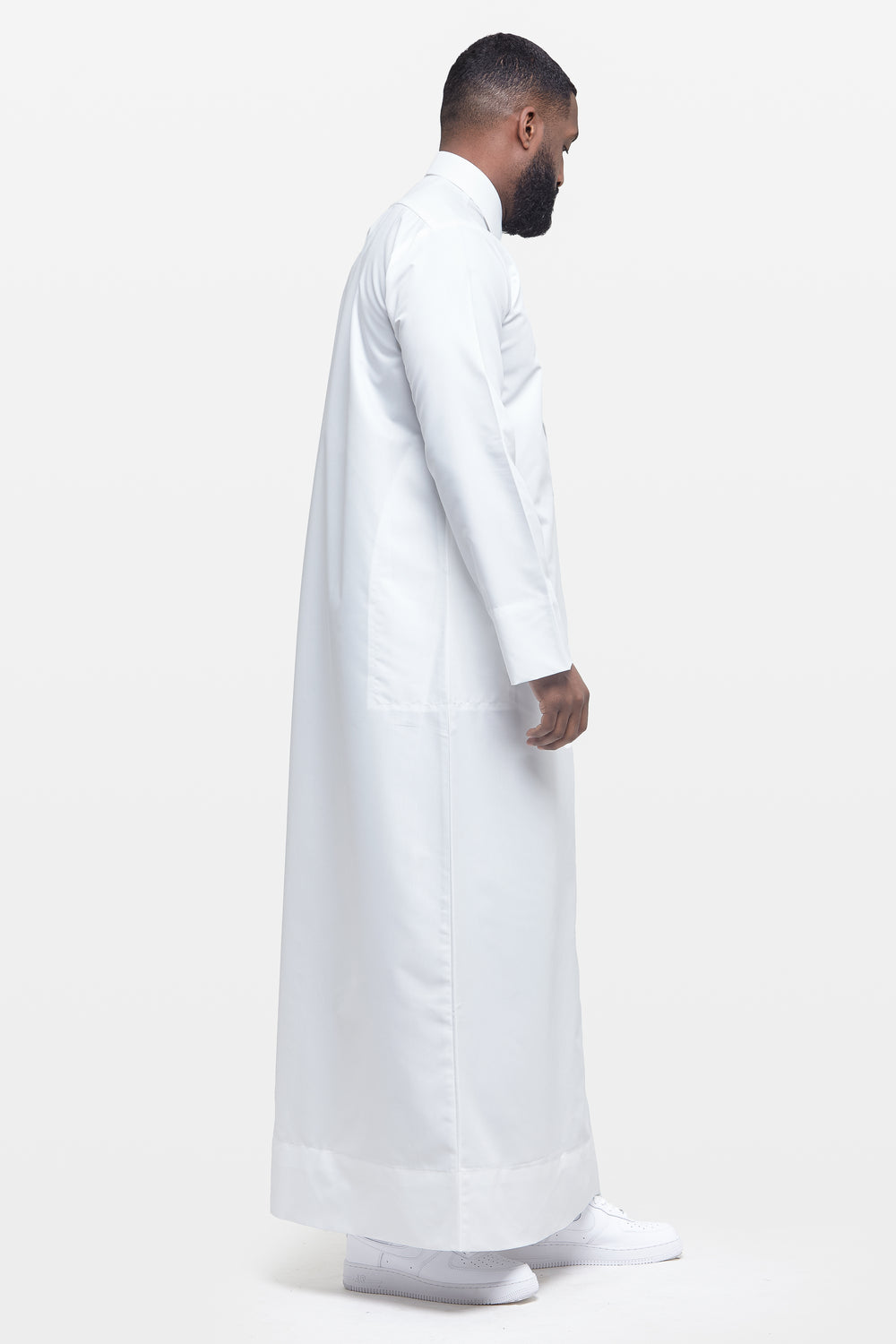 Porcelain White Saudi Shirt Collar Thobe - CAVE