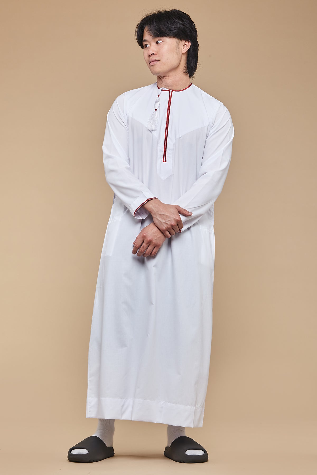 White & Maroon Omani Thobe