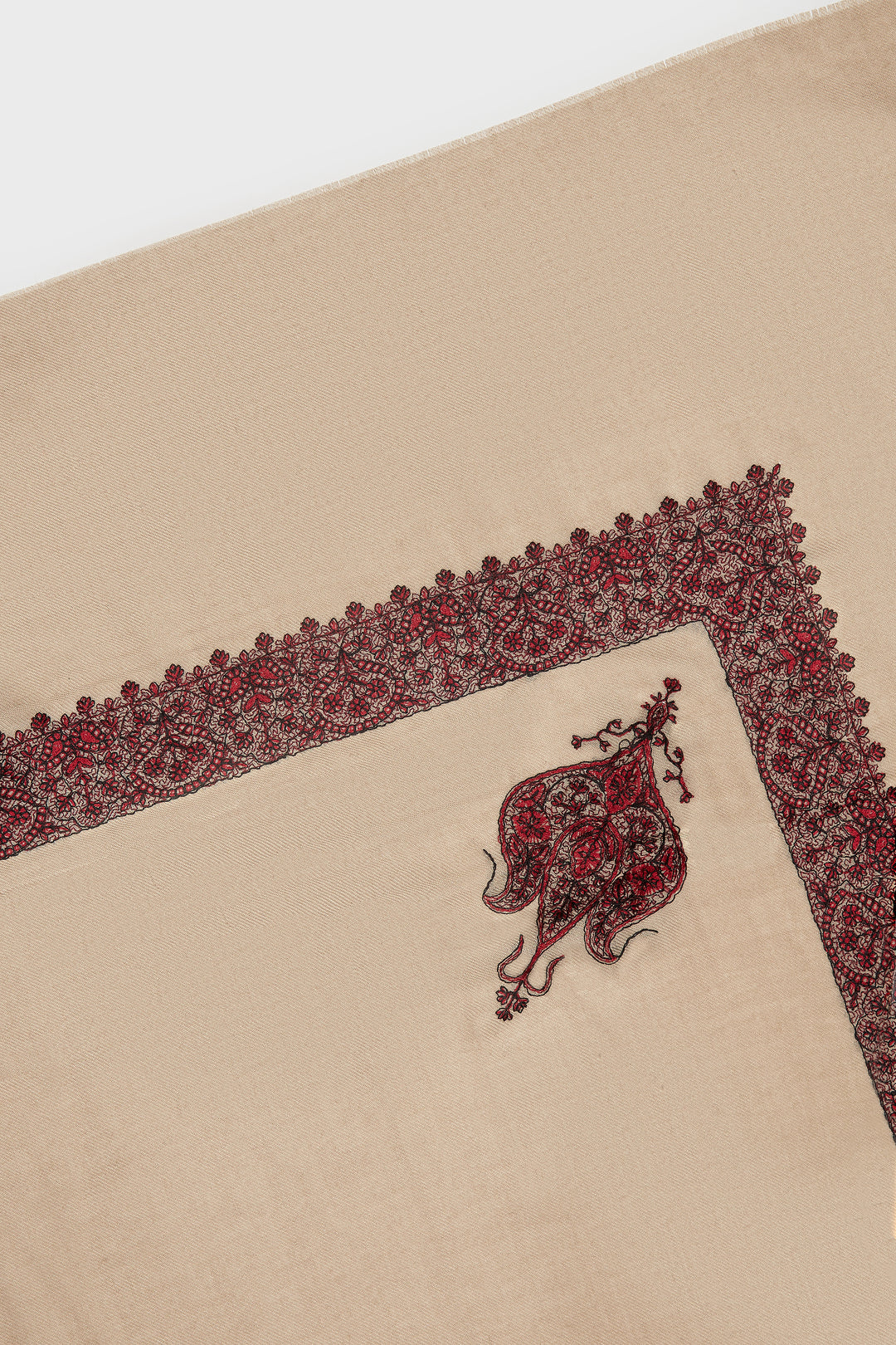 Latte Gold & Burgundy Yemeni Shemagh - CAVE