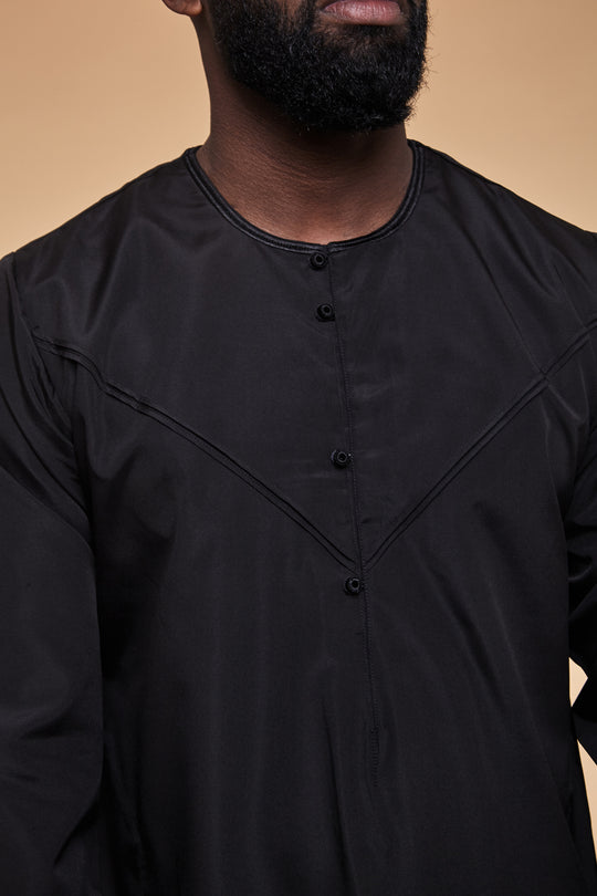 All Black Emirati Thobe - CAVE