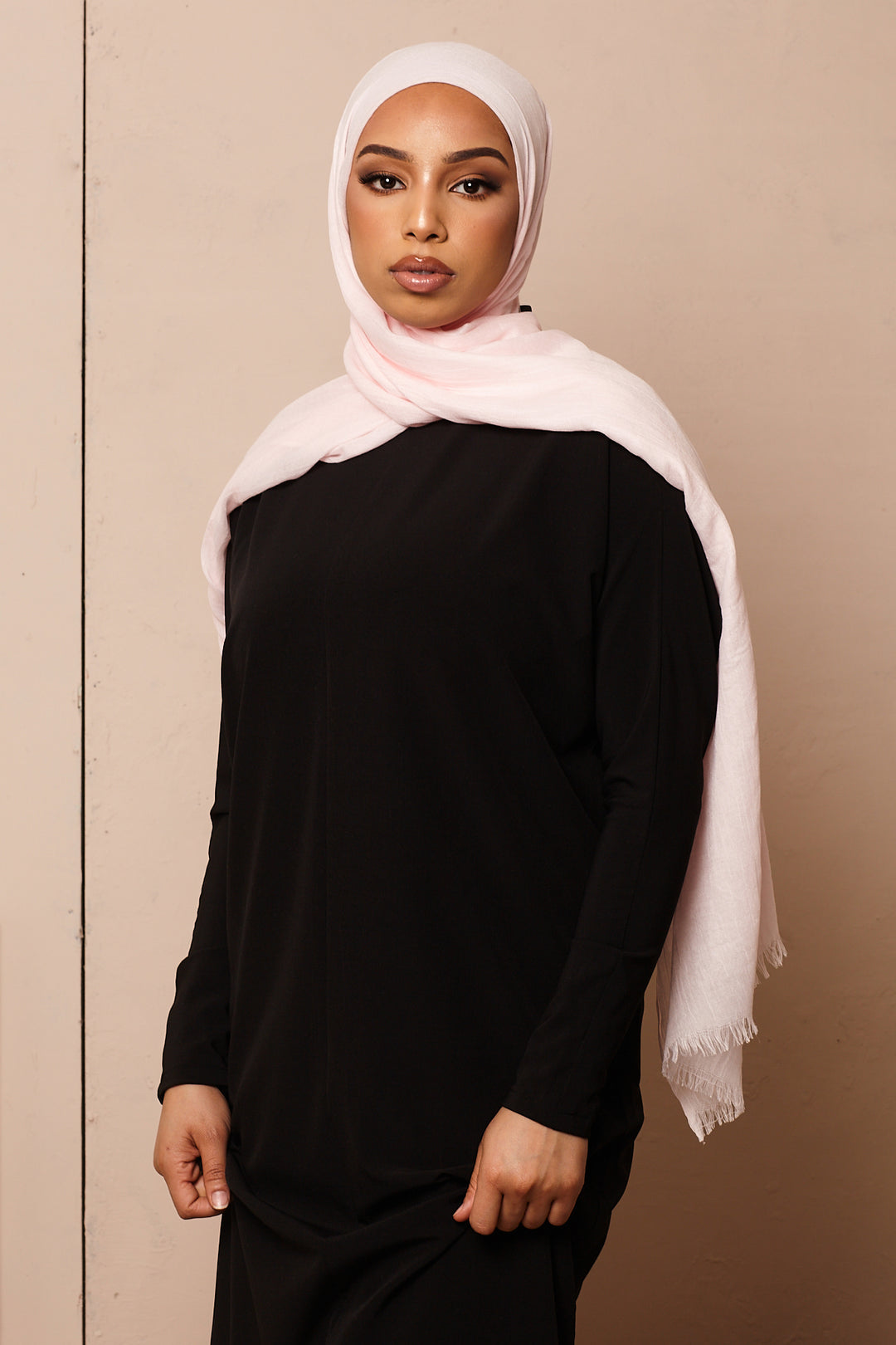 Black High Collar Neck Batwing Abaya - CAVE