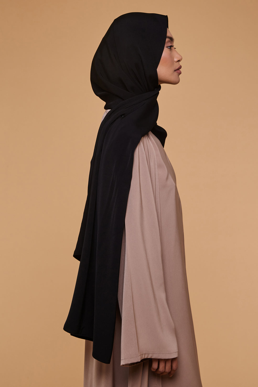 Black Soft Crepe Hijab - CAVE