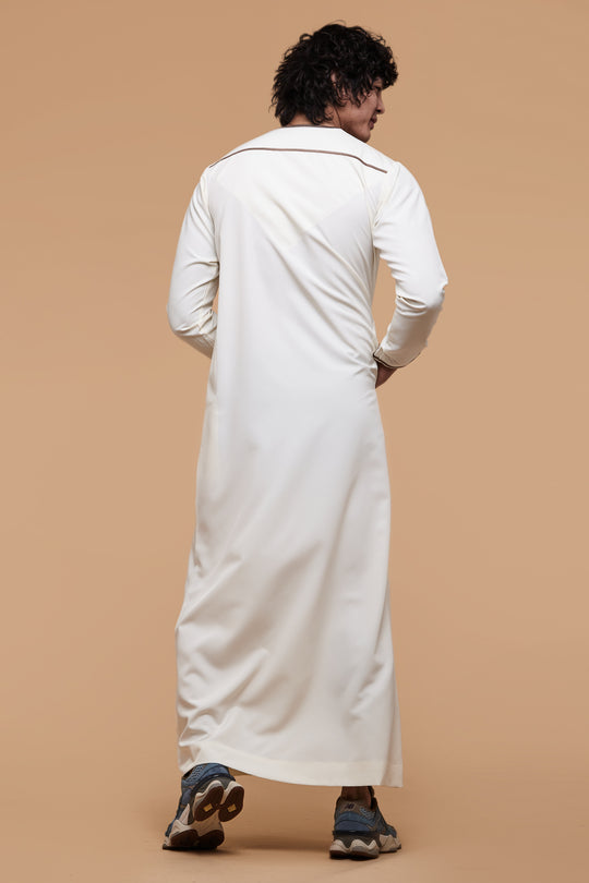 Eggshell Cream & Caramel Brown Omani Thobe - CAVE