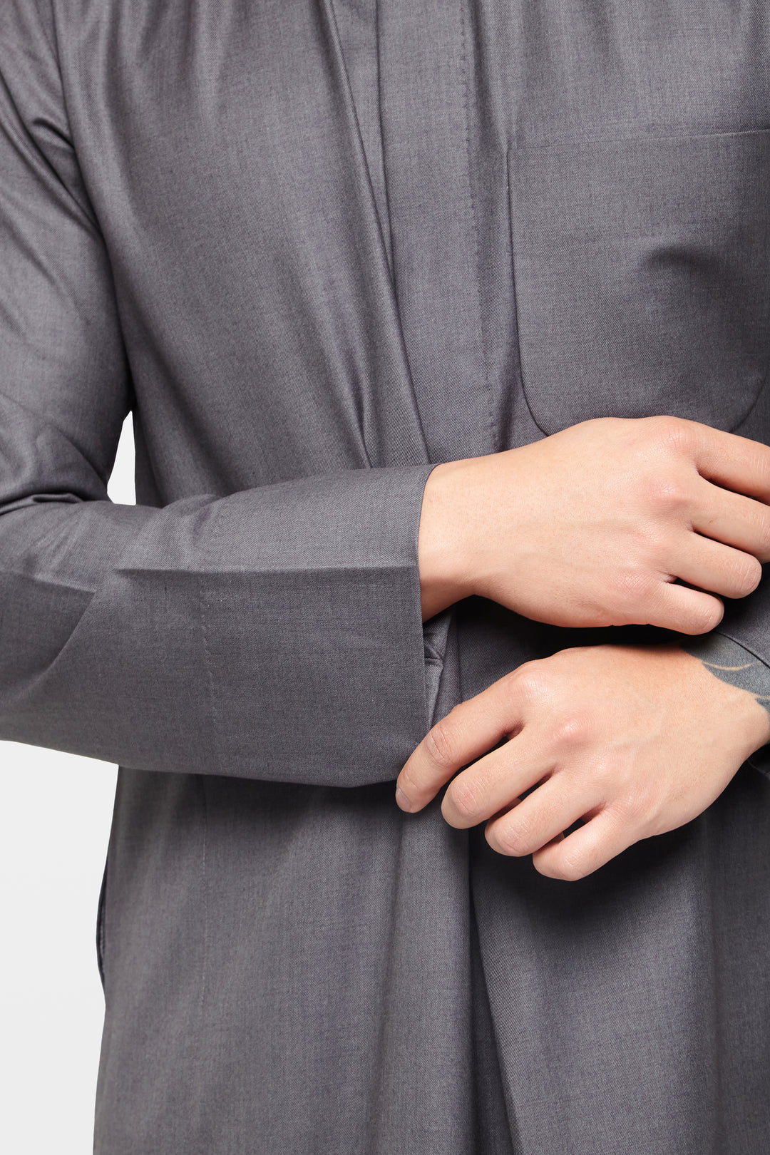 Granite Charcoal Kuwaiti Collar Thobe - CAVE