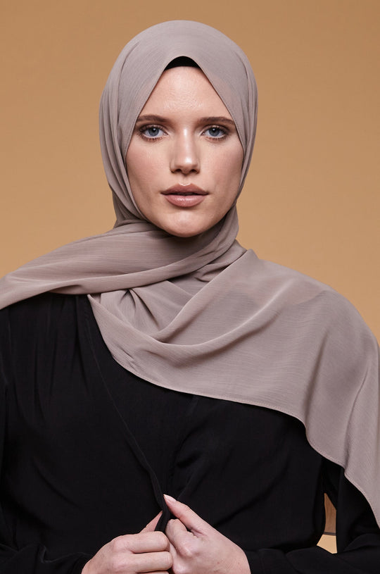 Mocha Meringue Crinkle Soft Crepe Hijab - CAVE