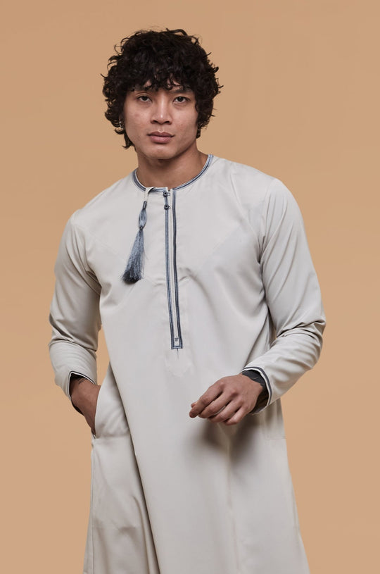 Moon Grey & Dusty Blue Omani Thobe - CAVE