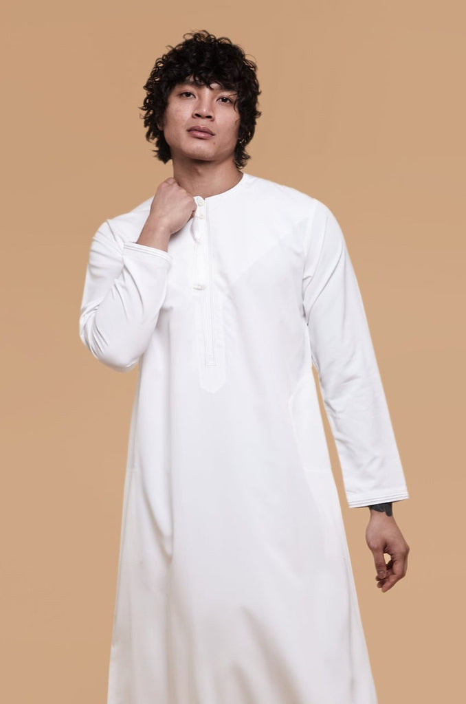 triple-white-omani-thobe-