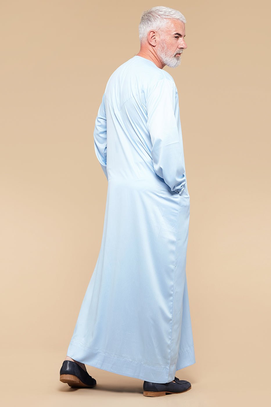 Airy Blue Omani Thobe - CAVE