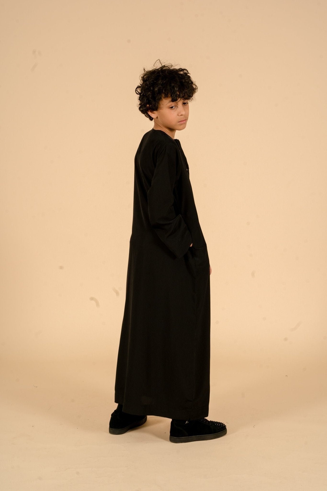 Black Classic Omani Kids Thobe - CAVE