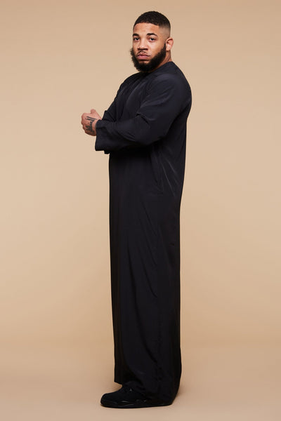 Black Classic Omani Thobe - CAVE
