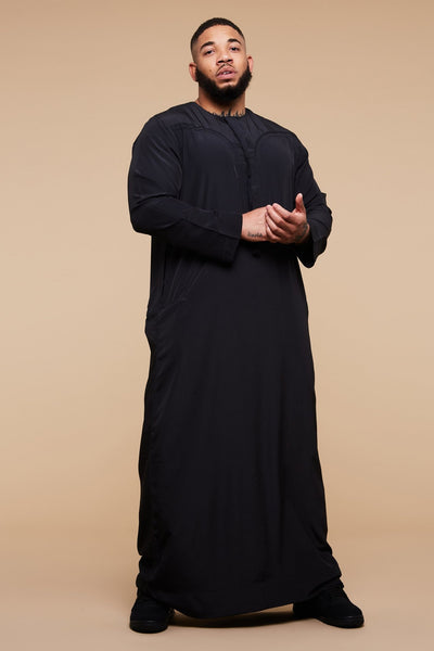 Black Classic Omani Thobe - CAVE