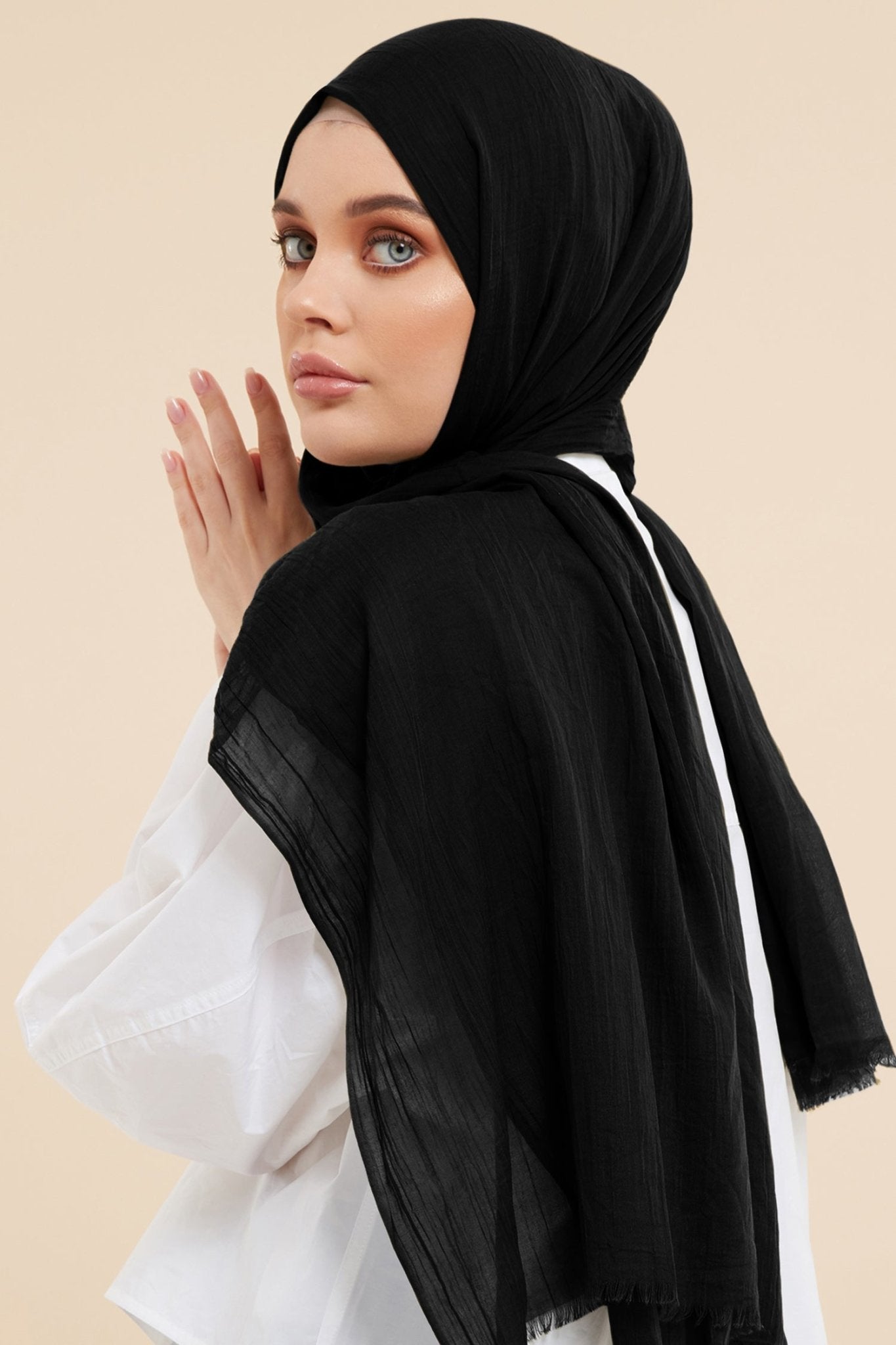 Black Cotton & Silk Hijab - CAVE