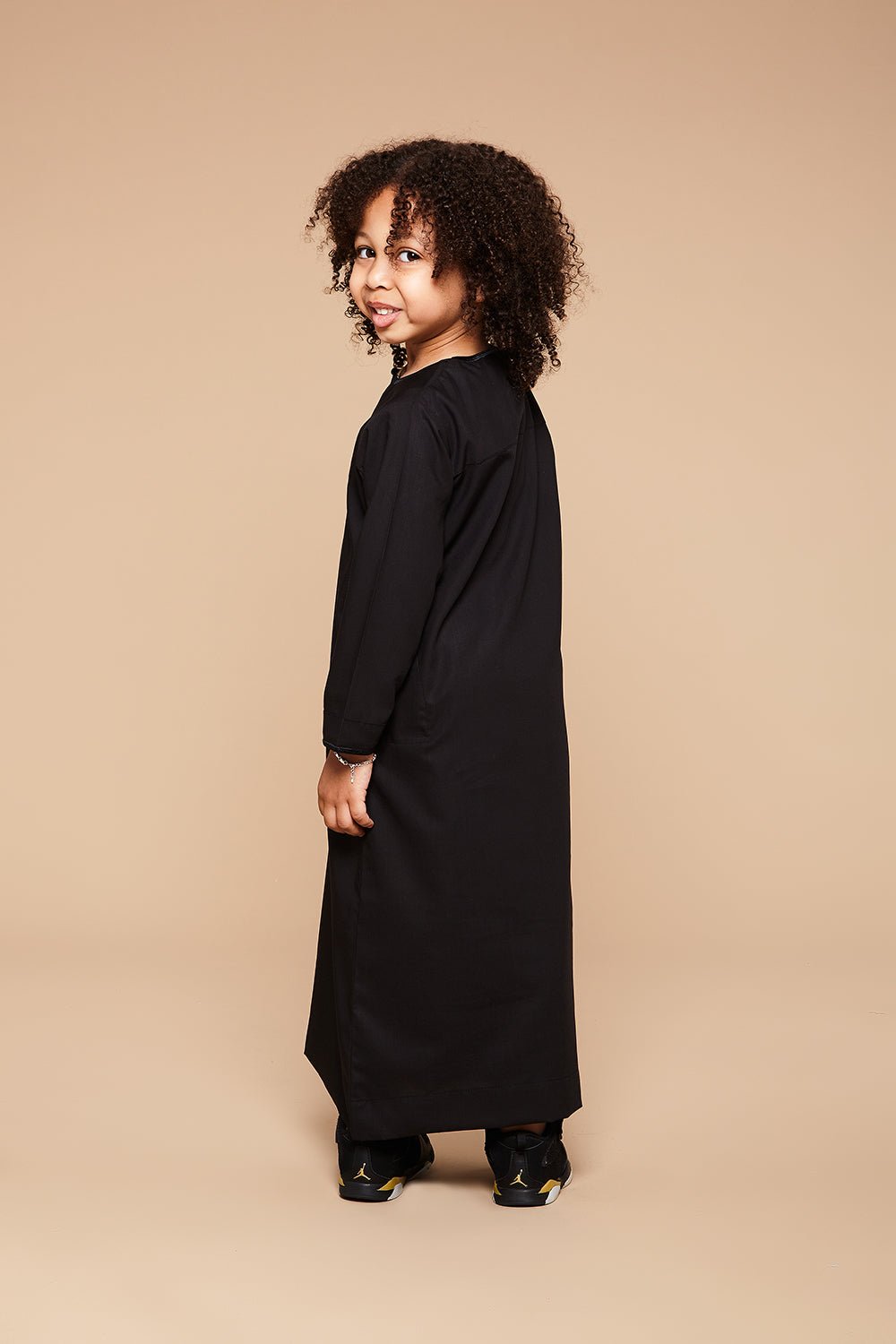 Black & Gold Omani Kids Thobe - CAVE