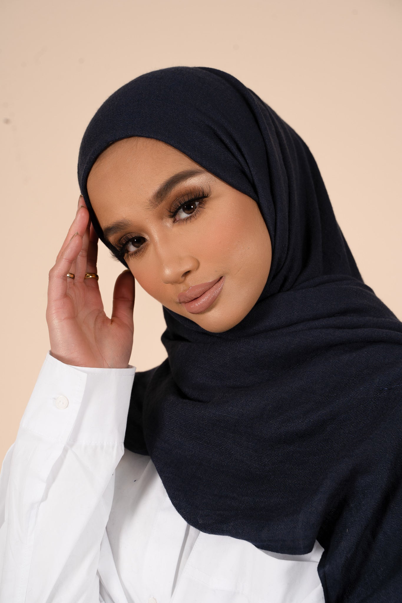 Dark Navy Cotton & Wool Hijab - CAVE