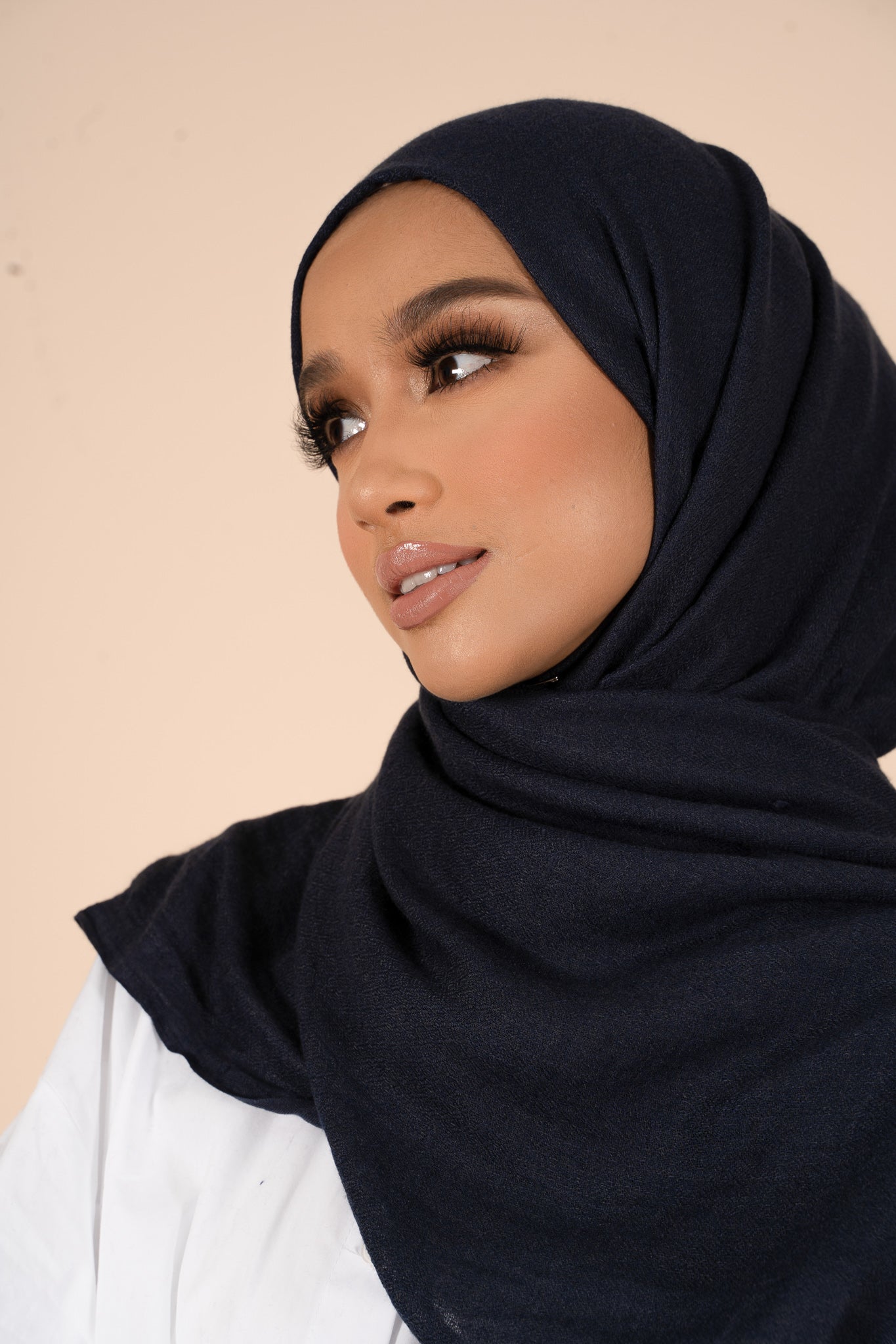 Dark Navy Cotton & Wool Hijab - CAVE