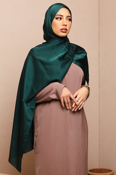 Forest Green Grain Satin Hijab - CAVE