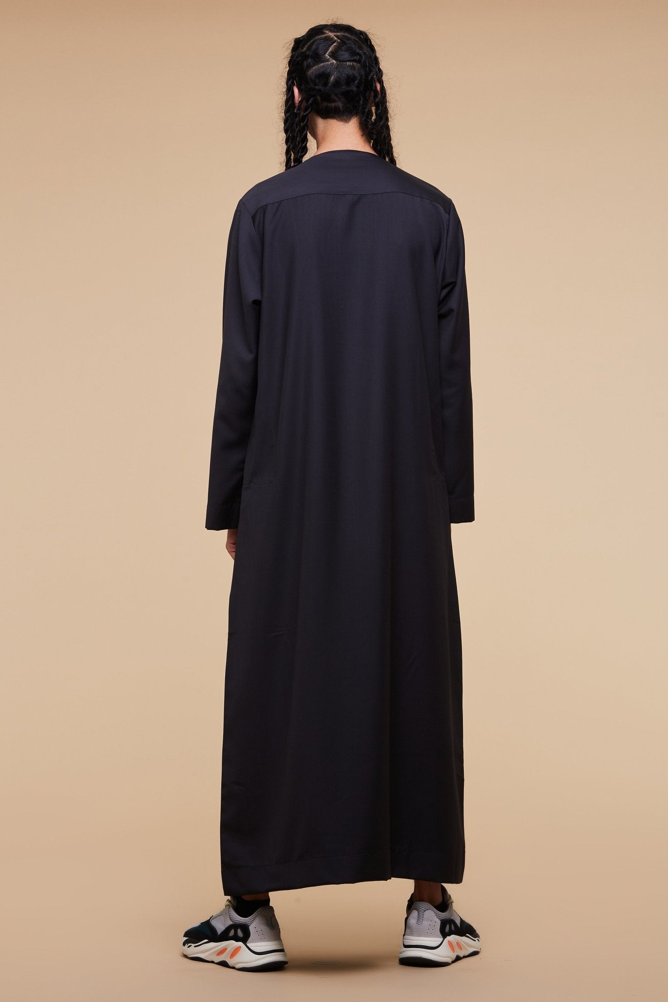 Midnight Navy Piping Omani Thobe - CAVE