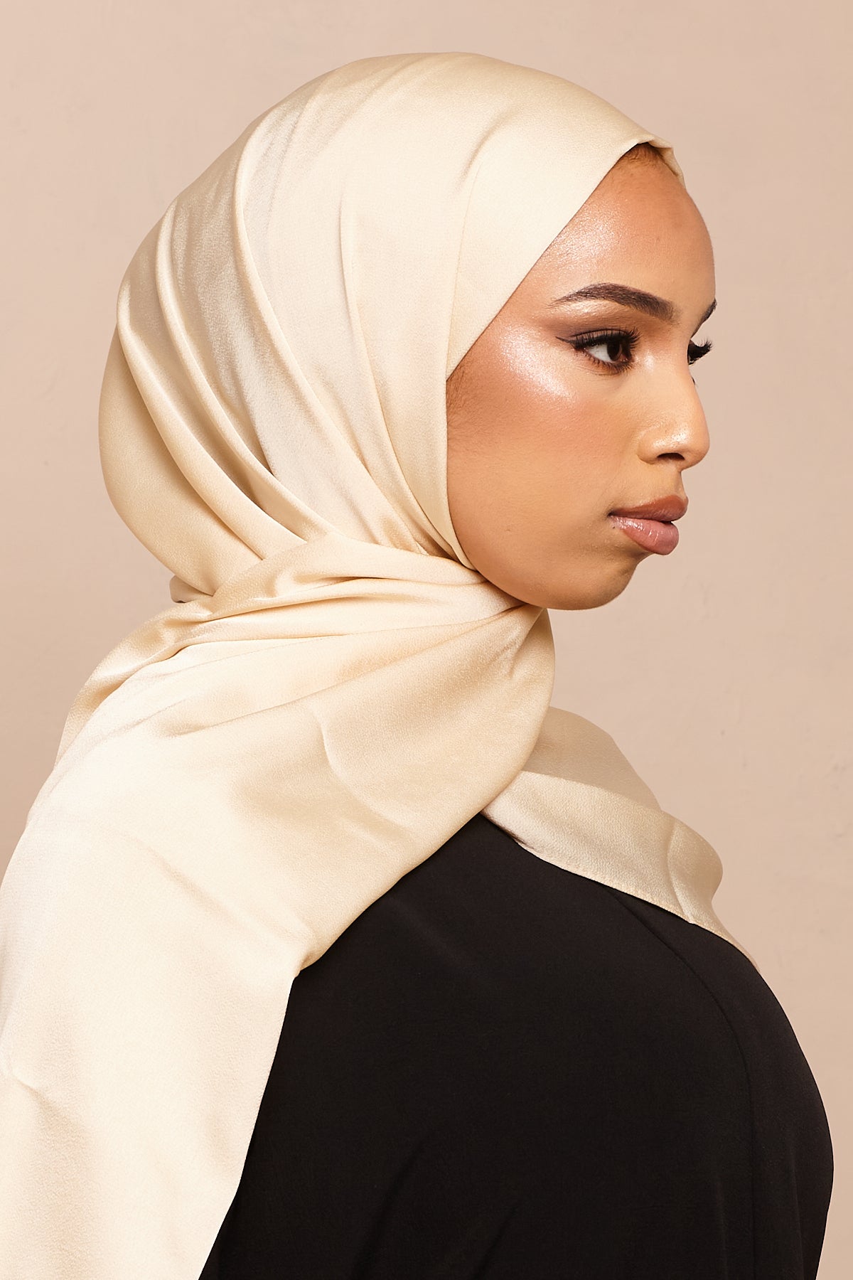 Nude Grain Satin Hijab - CAVE
