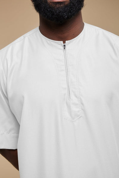 Pure White Short Sleeve Omani Thobe - CAVE
