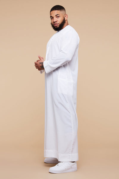 White Classic Omani Thobe - CAVE